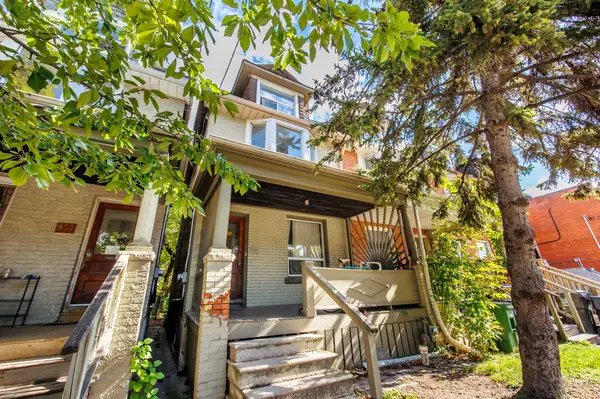 935 Bathurst ST, Toronto C02, ON M5R 3G4