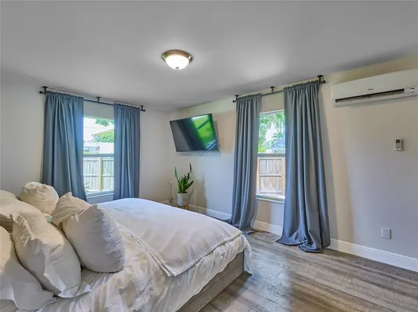 Fort Lauderdale, FL 33304,801 NE 15th St