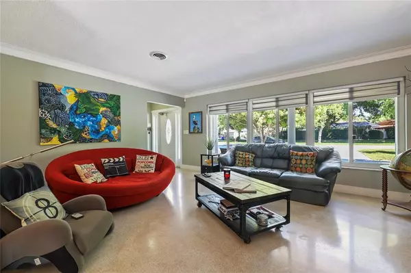 Hollywood, FL 33021,1600 Yale Dr