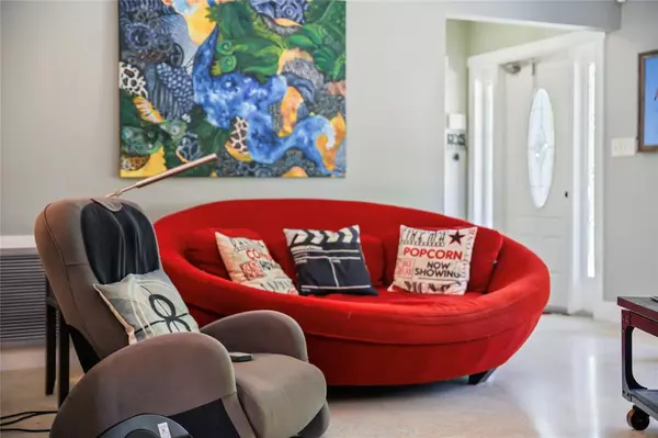 Hollywood, FL 33021,1600 Yale Dr