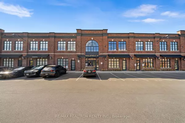 Toronto W08, ON M8Z 2H1,68 Jutland RD #8