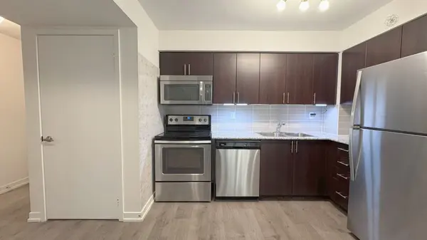 Toronto W02, ON M6H 0B6,1410 Dupont ST #2509