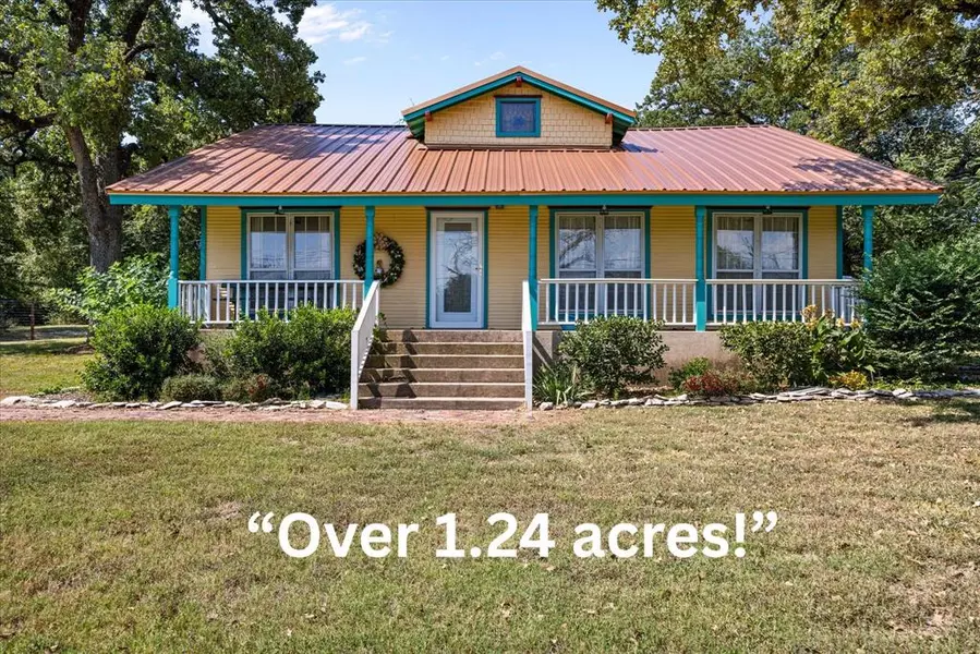 624 Alexander Road, Stephenville, TX 76401