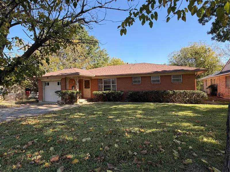 1611 N Alexander Street, Sherman, TX 75092