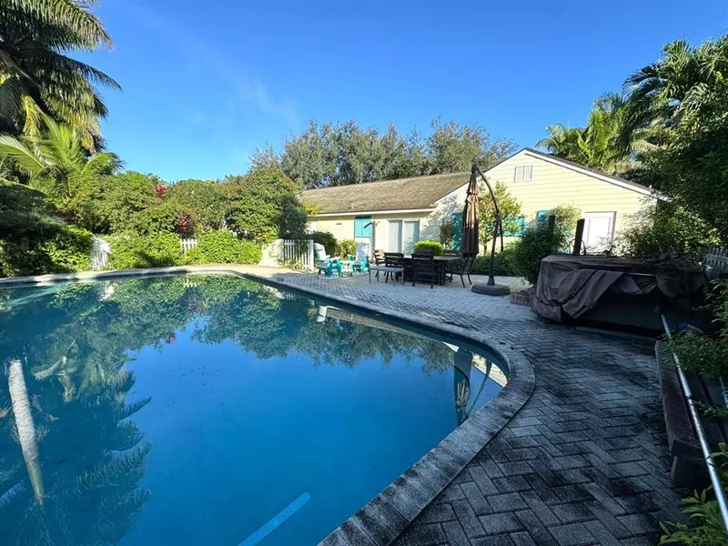 14344 North Road, Loxahatchee Groves, FL 33470