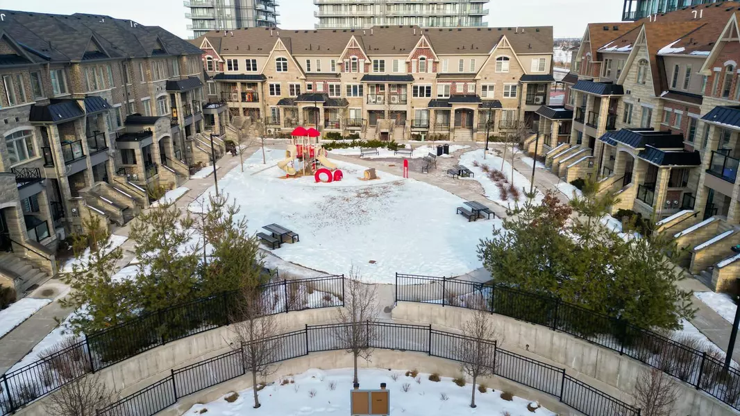 200 Veterans DR W #128, Brampton, ON L7A 4S6