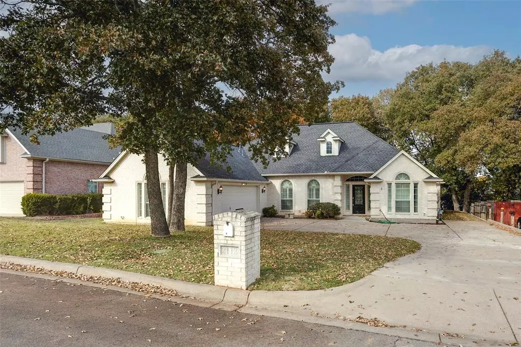 Weatherford, TX 76087,2113 Country Brook Drive