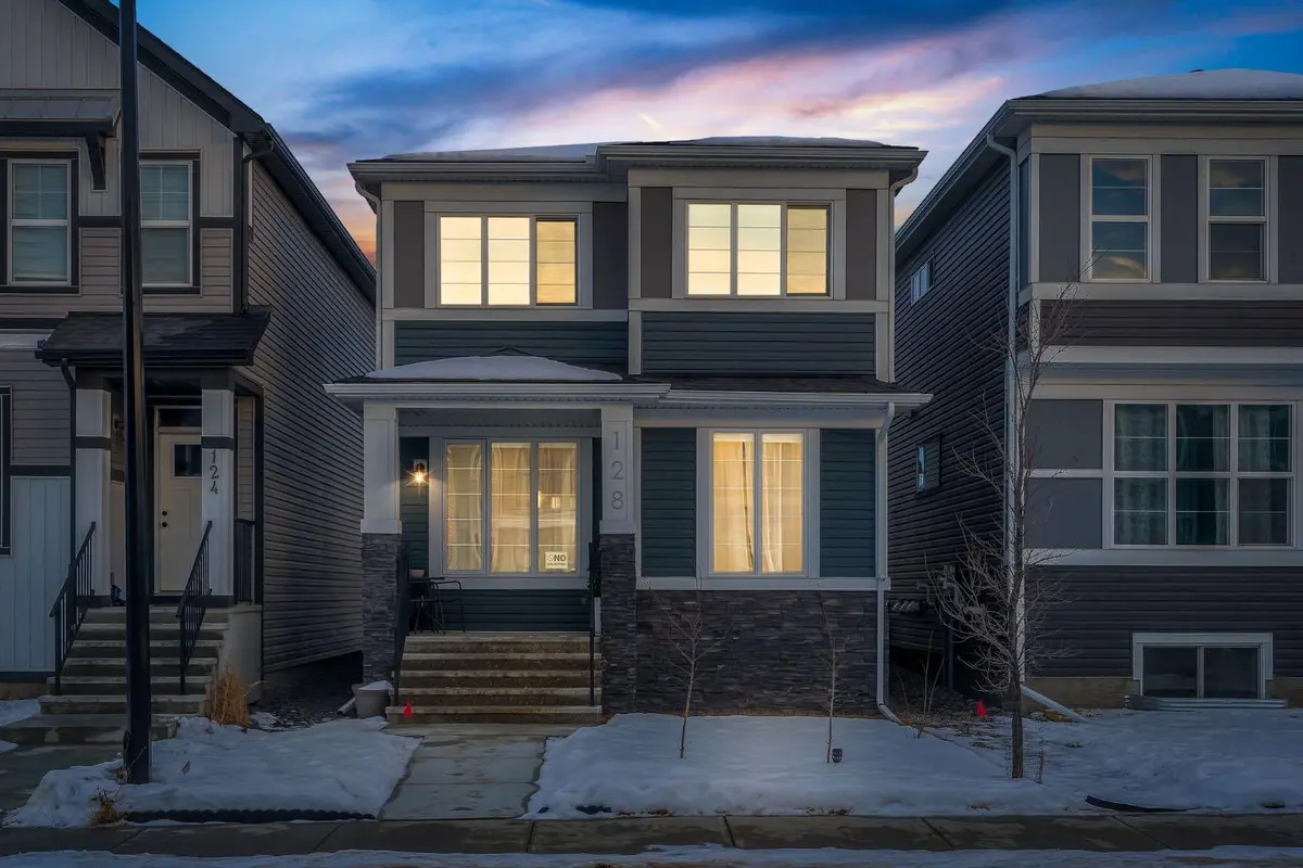 Calgary, AB T3M 3L9,128 Seton Villas SE