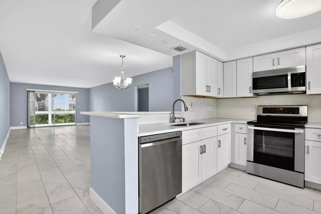 Coconut Creek, FL 33066,2003 Granada Dr #F1