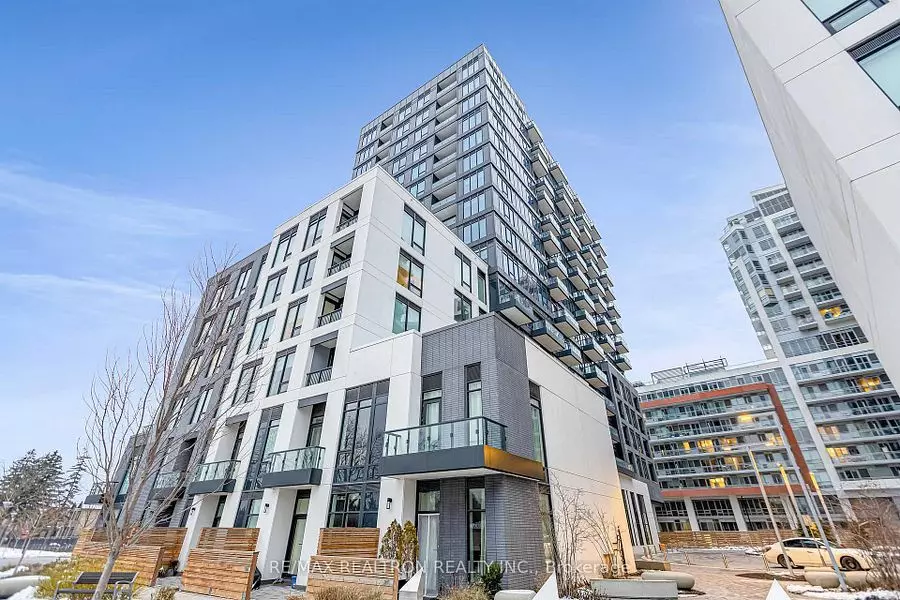 Richmond Hill, ON L4C 0T6,3 Rosewater ST #211W