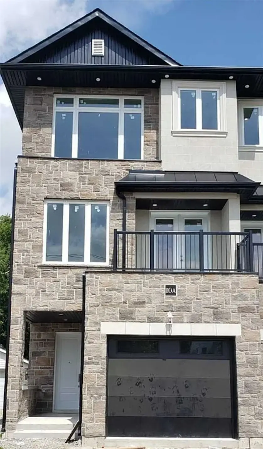 Brant, ON N3T 2A3,110A Gilkison ST