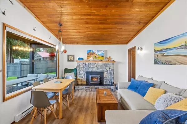 Bowser, BC V0R 1G0,4375 Kelsey Rd #4