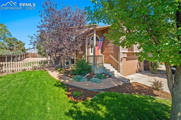 Fountain, CO 80817,960 Lords Hill DR