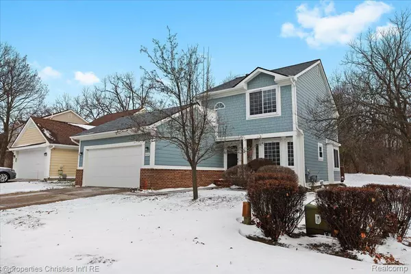 Novi, MI 48377,31112 Columbia DR