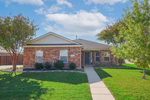 2316 Del Mar Court, Denton, TX 76210