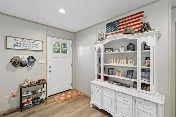 Whitesboro, TX 76273,615 CR 167