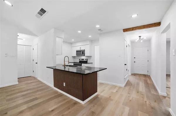 Mesquite, TX 75149,702 Coolwood Lane