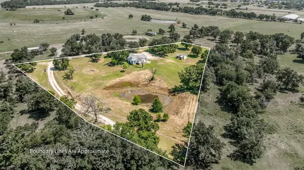 Stephenville, TX 76401,688 Private Road 1152