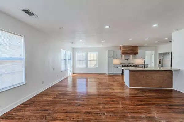 Stephenville, TX 76401,688 Private Road 1152