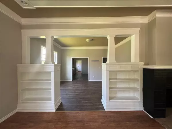 Paris, TX 75460,834 GRAHAM