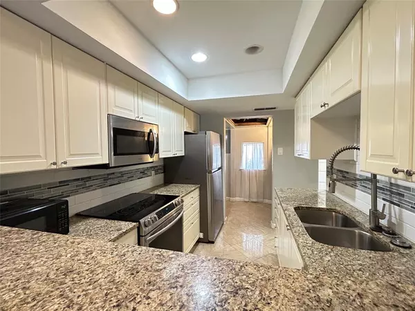 Irving, TX 75062,4535 N O Connor Road #1216