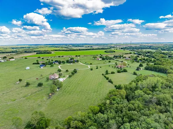 Greenville, TX 75401,8 Thornhill Drive