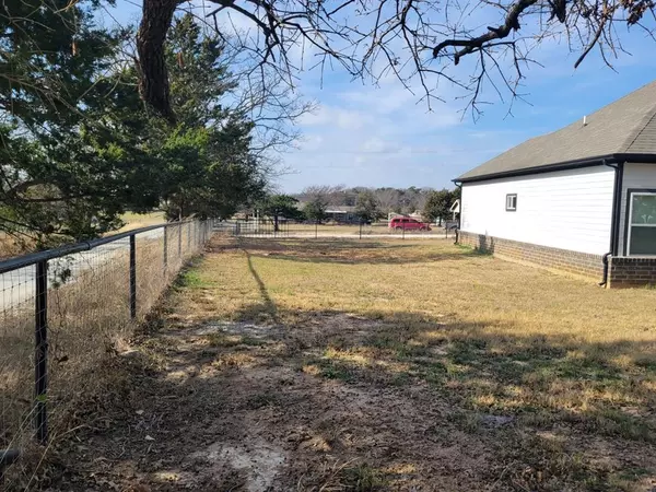 Whitesboro, TX 76273,145 CR 126