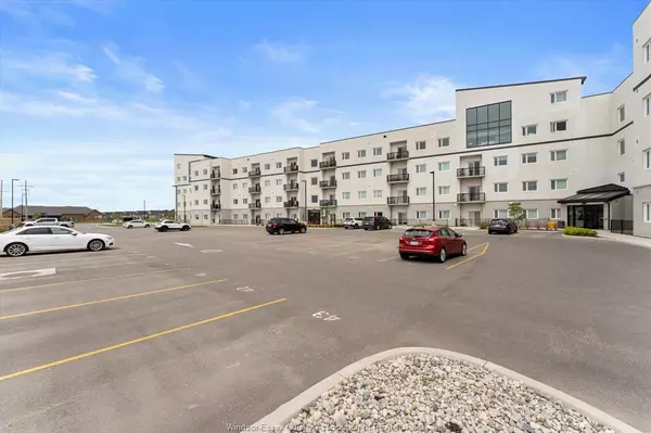 Lasalle, ON N9H 1J5,1900 6TH CONCESSION ROAD #312