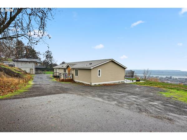 The Dalles, OR 97058,3113 FREMONT ST