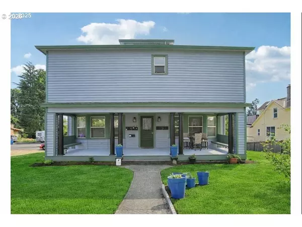 Portland, OR 97202,8410 SE 21ST AVE