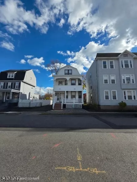 East Orange City, NJ 07018,60 Cambridge St