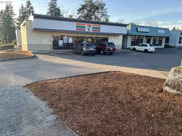 Milwaukie, OR 97267,16725 SE MCLOUGHLIN BLVD