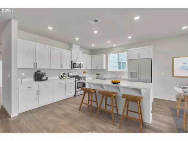 Albany, OR 97321,5698 Edward CT