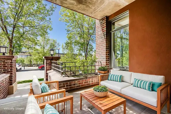 Calgary, AB T2E 2M9,990 Centre AVE NE #106