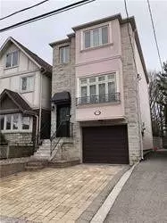 330 Elm RD, Toronto C04, ON M5H 3V4