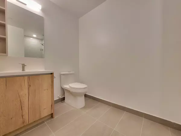 Toronto C08, ON M5B 0C8,319 Jarvis ST #Lph12