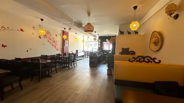 Toronto C04, ON M6C 2C5,1010 Eglinton AVE W