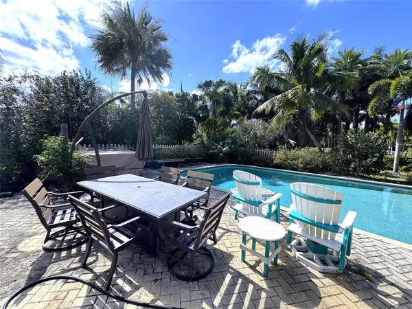 Loxahatchee Groves, FL 33470,14344 North Road