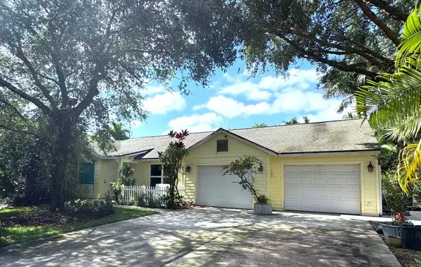 Loxahatchee Groves, FL 33470,14344 North Road