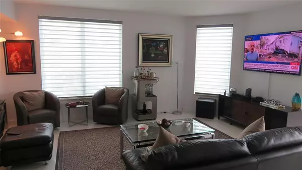 Pompano Beach, FL 33062,2880 NE 14th Street Cswy #601