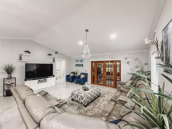 Coral Springs, FL 33071,1450 Lakeview Cir