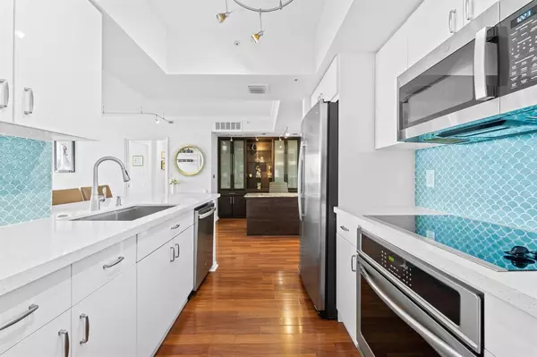 Fort Lauderdale, FL 33301,347 N New River Dr E #2102