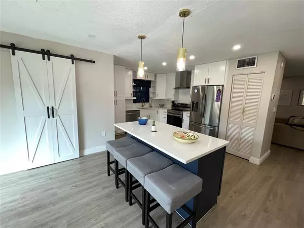 Sunrise, FL 33351,4000 Del Rio Way