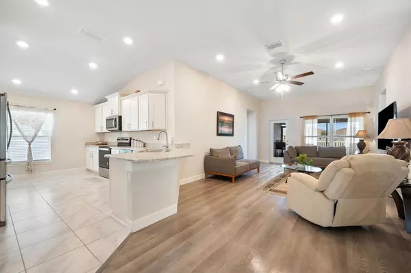 Fort Pierce, FL 34951,8142 Merano Avenue