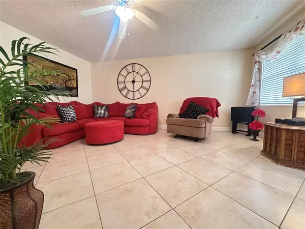 Deerfield Beach, FL 33442,455 Durham O #455