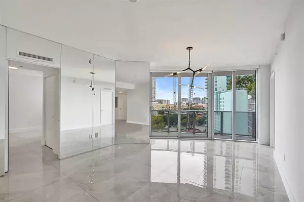 Miami, FL 33132,488 NE 18th St #801