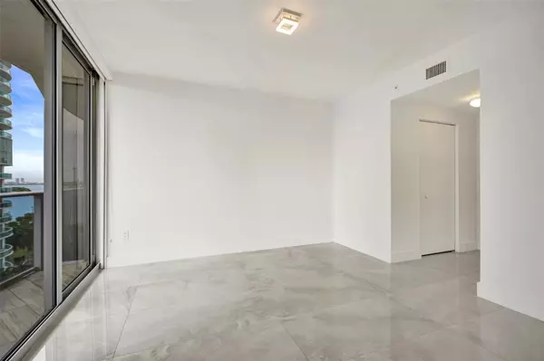 Miami, FL 33132,488 NE 18th St #801