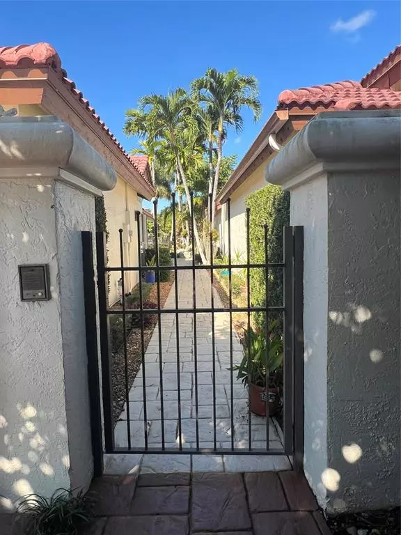 Boca Raton, FL 33433,21856 Town Place Dr