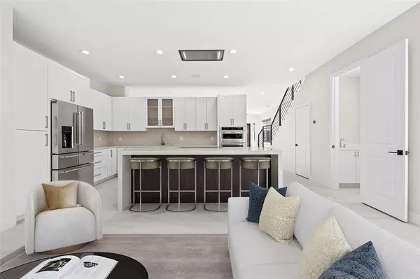 Fort Lauderdale, FL 33304,1215 N Victoria Park Rd