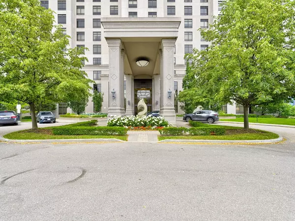 Vaughan, ON L6A 0J9,9245 Jane ST #814